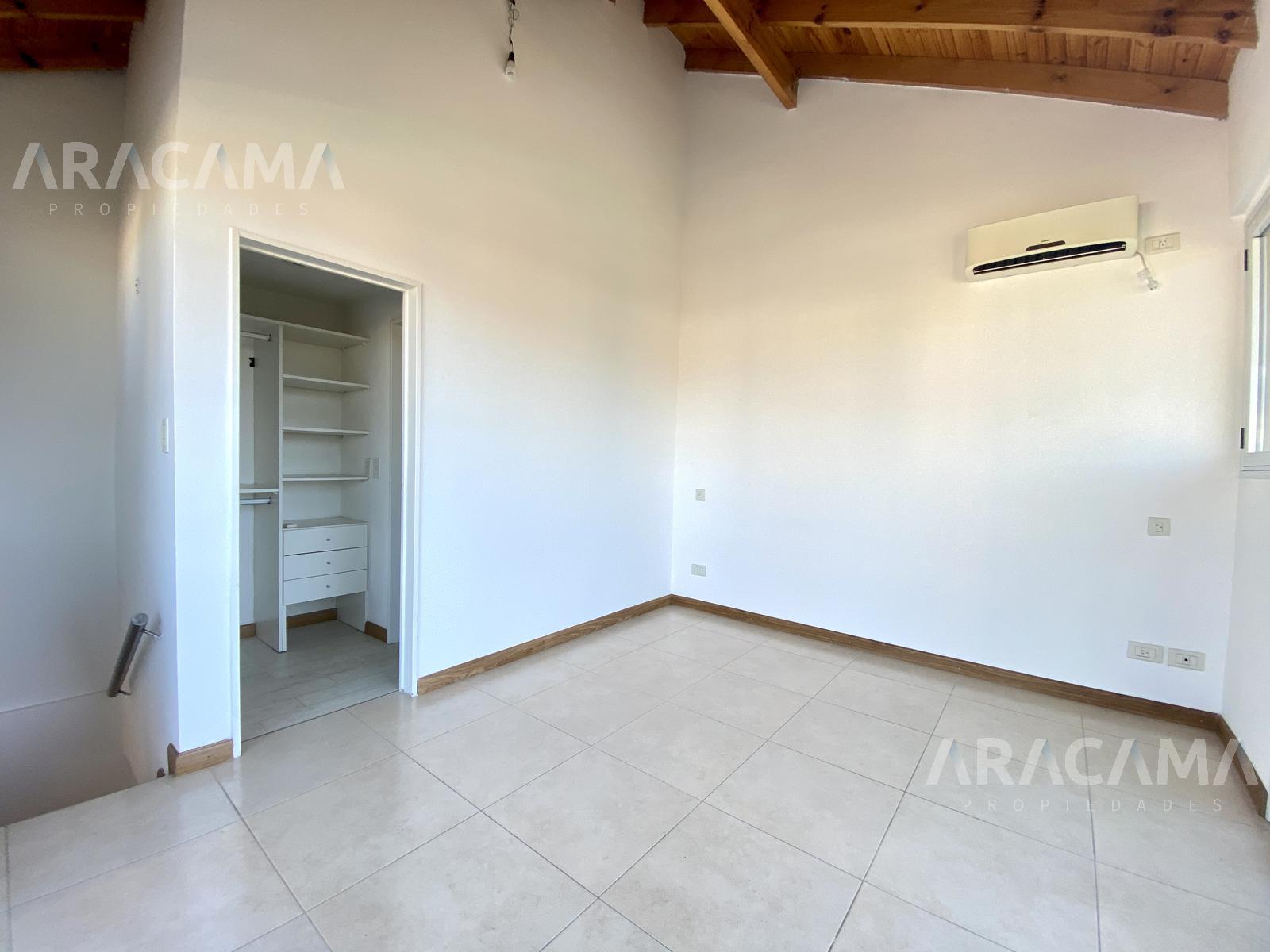 #4930973 | Venta | Departamento | La Magdalena (Aracama Propiedades)