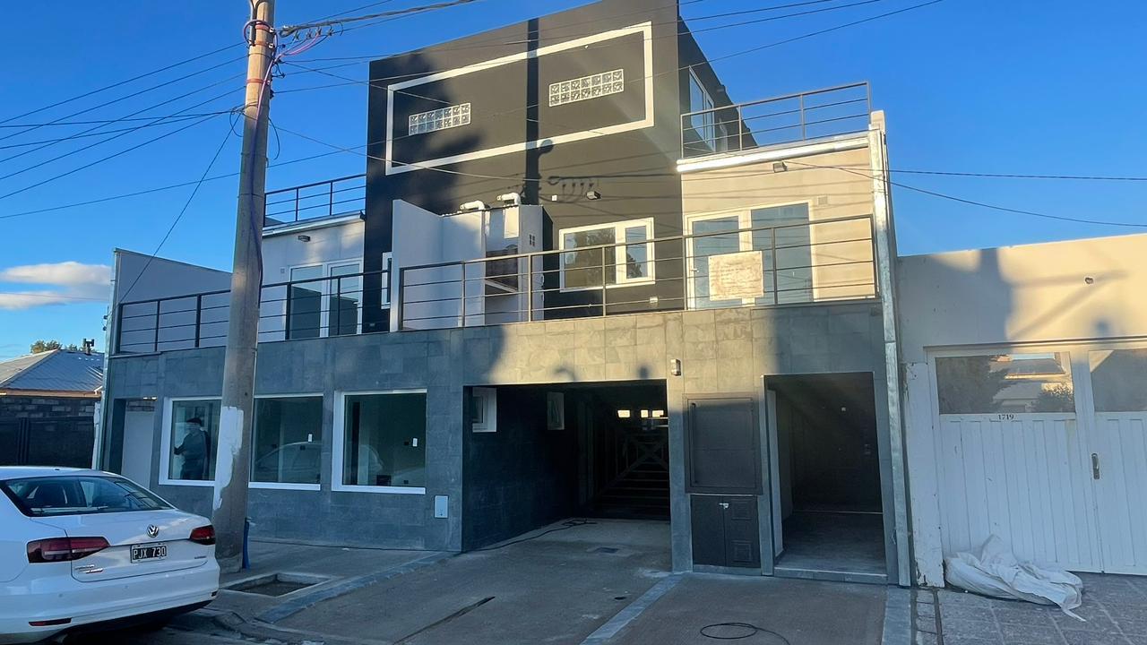 #5466114 | Alquiler | Local | Rada Tilly (Inmobiliaria Comodoro Sociedad Anonima)