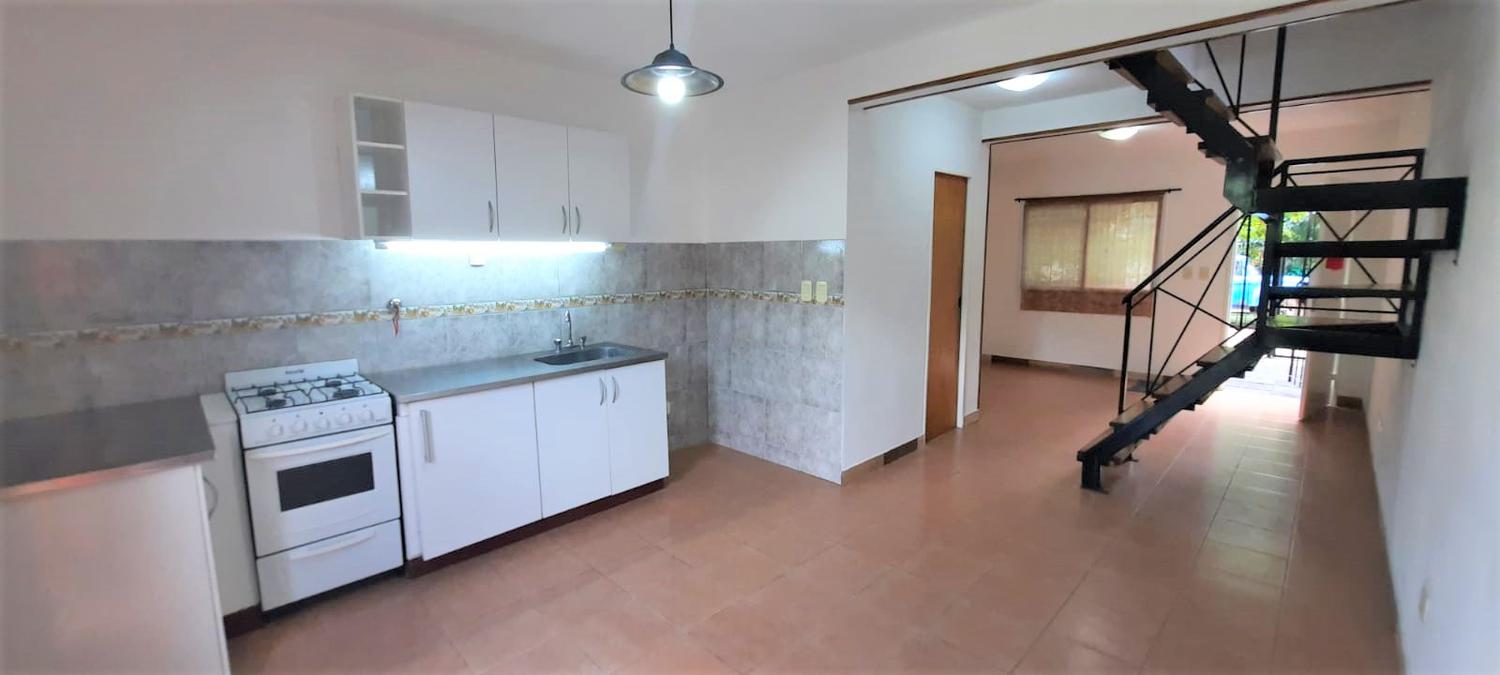 #2460395 | Sale | Apartment | Del Viso (Izrastzoff Agentes Inmobiliarios)