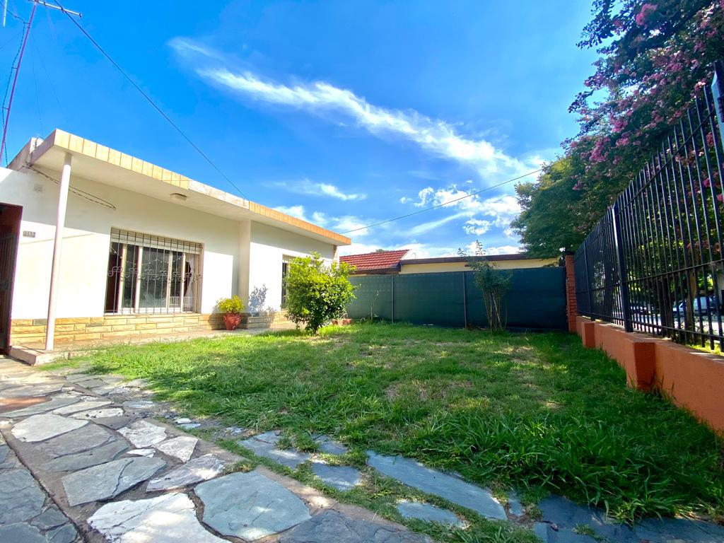 #4736924 | Venta | Casa | San Antonio De Padua (Juvino Negocios Inmobilarios)