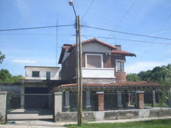 #878595 | Sale | House | Burzaco (YAMAMOTO NEGOCIOS INMOBILIARIOS)
