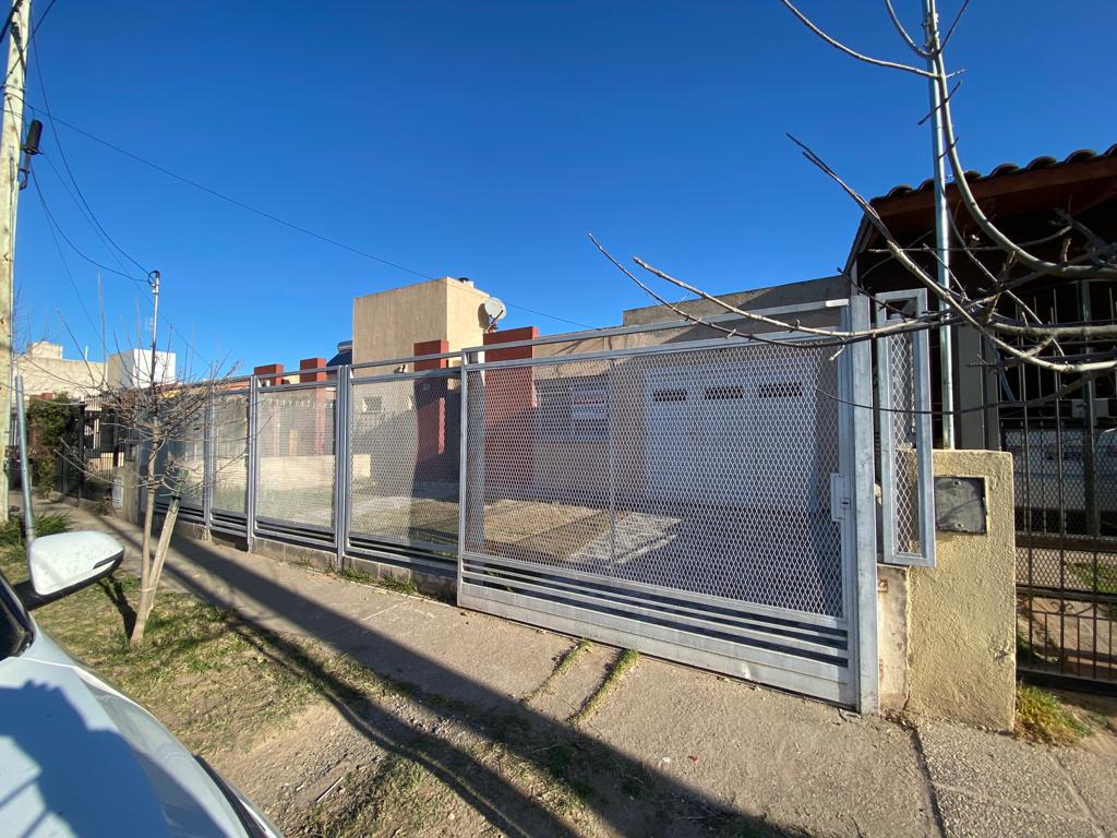 #4599790 | Venta | Casa | Los Platanos (Elianne Girardet)