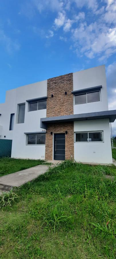 #5165677 | Alquiler | Casa | Los Nogales (De Majo Inmobiliaria)