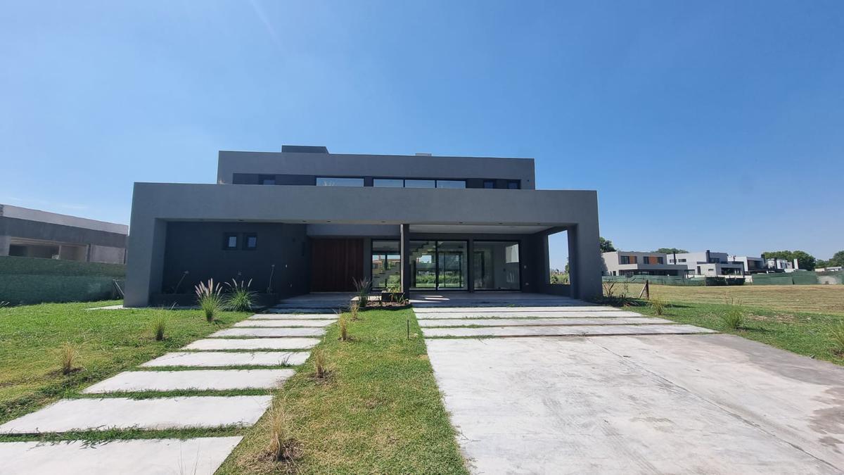 #4899624 | Venta | Casa | Pilara (VCO Propiedades)