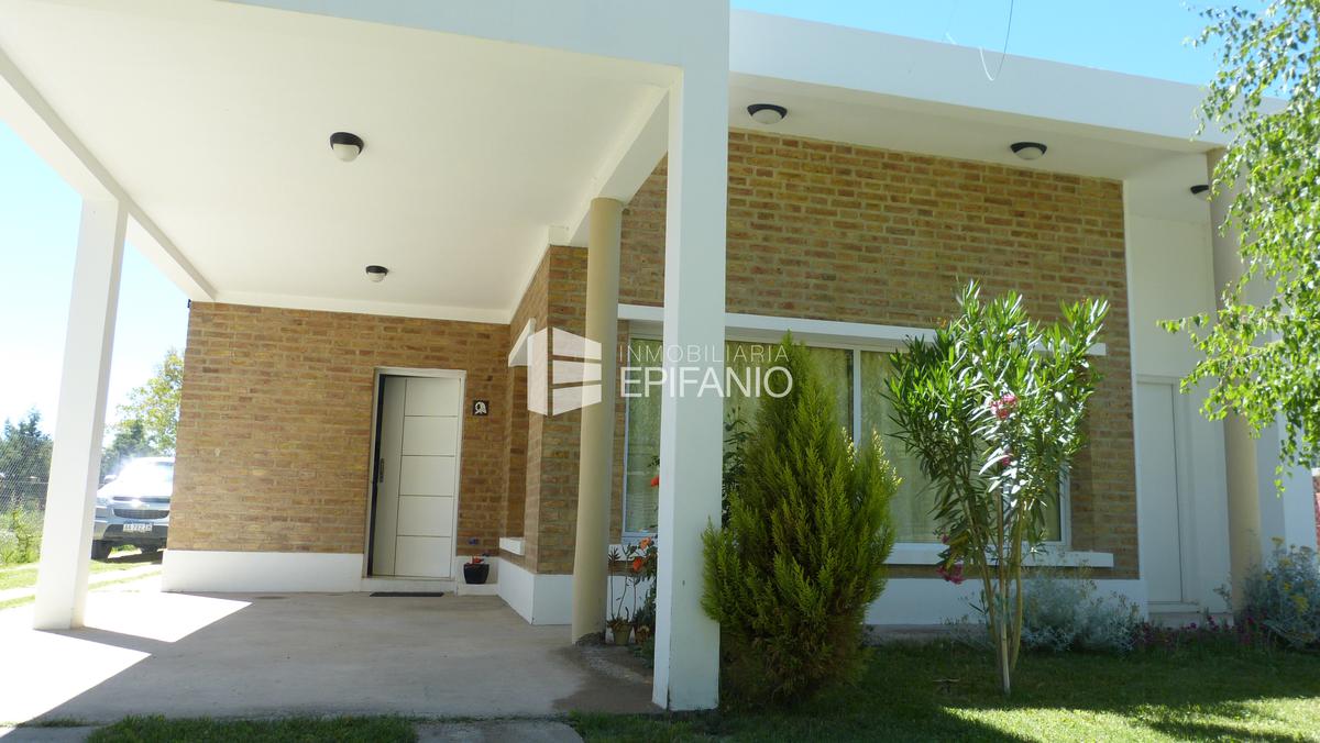 #2546663 | Venta | Casa | General Roca (Inmobiliaria Epifanio)