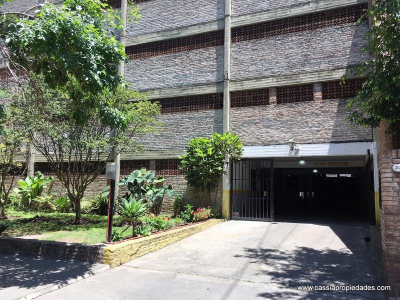 #378783 | Venta | Cochera | Lanus Oeste (CASSIA ALFANO GESTION INMOBILIARIA E INVERSION)