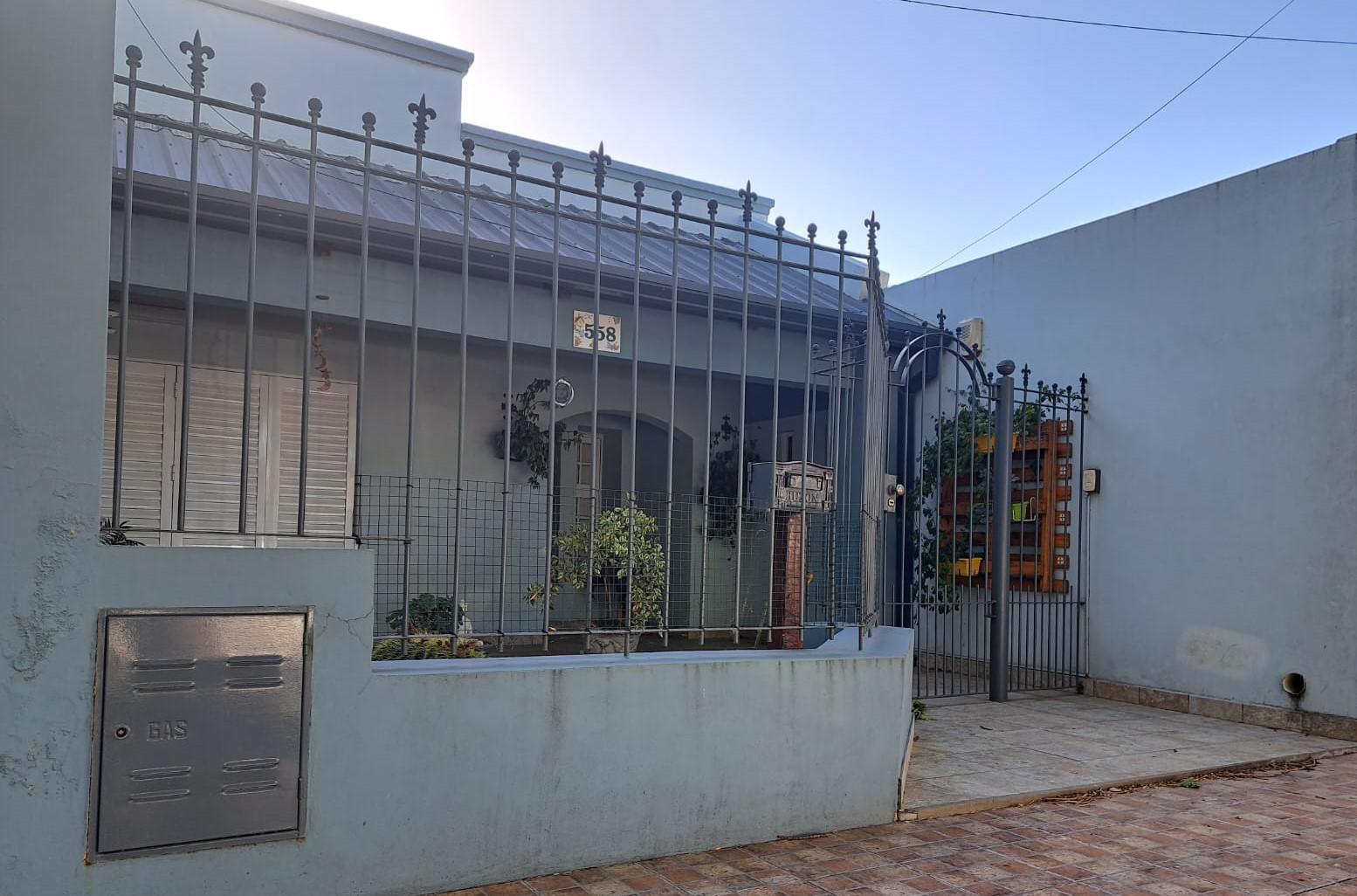 #5028236 | Venta | Casa | Villa Juan De Garay (OIKOS NEGOCIOS INMOBILIARIO)