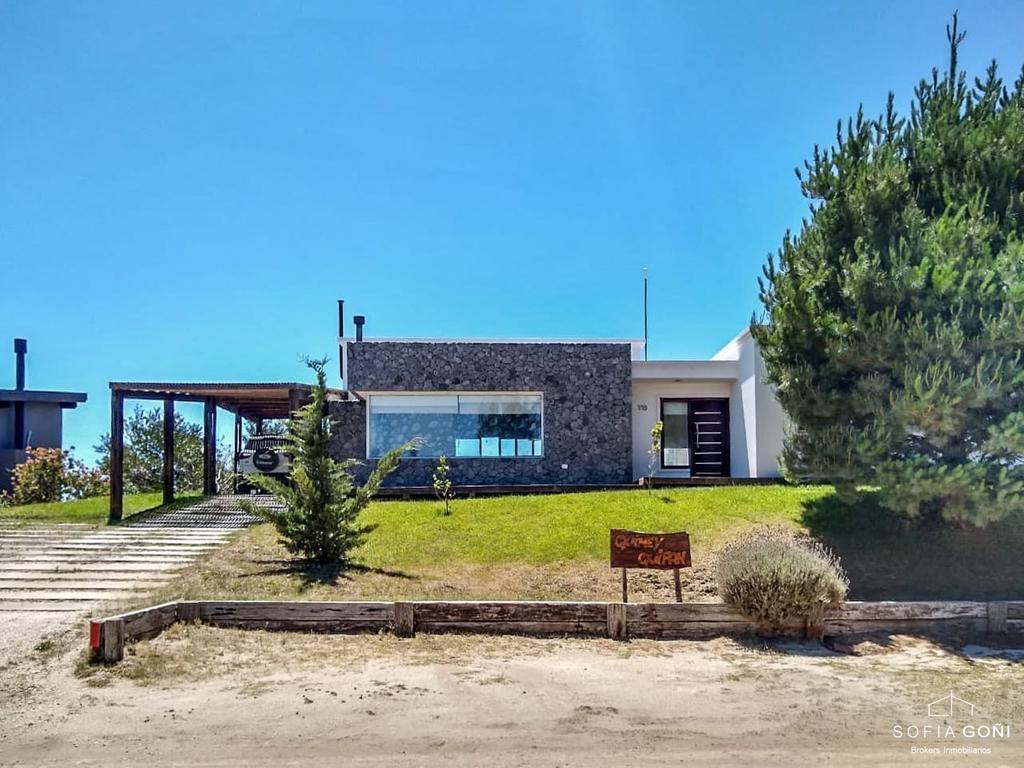 #4104884 | Venta | Casa | Costa Esmeralda (Sofia Goñi Brokers Inmobiliarios)