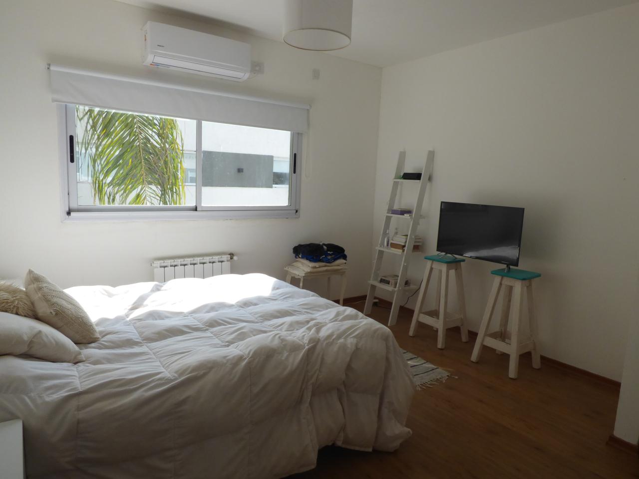 #2299598 | Temporary Rental | Apartment | Playa Brava (Kuste House Hunting)
