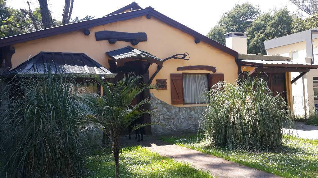 #4054100 | Venta | Casa | Barrio Bosque Peralta Ramos (Guzman Propiedades)