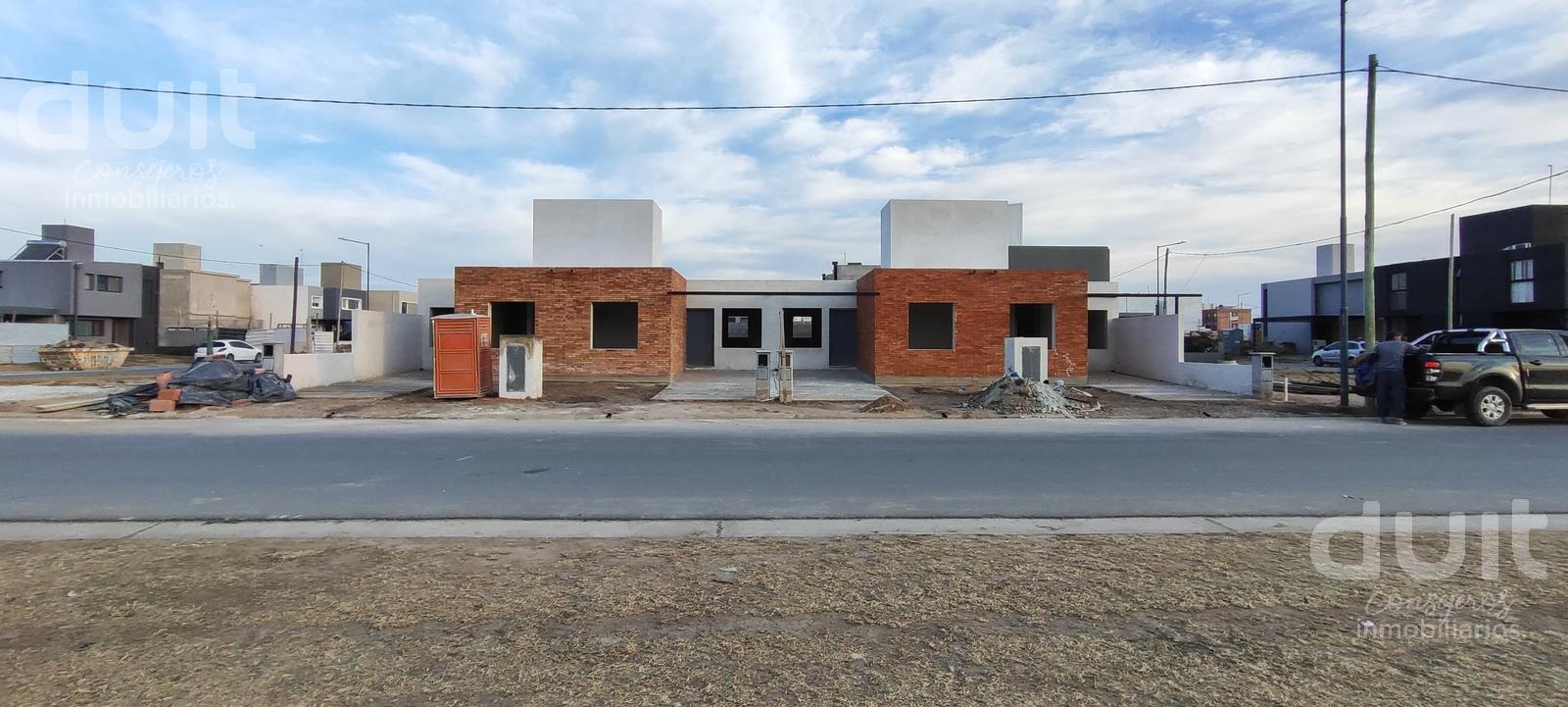 #5447117 | Venta | Casa | Colinas De Bella Vista (Duit Propiedades)