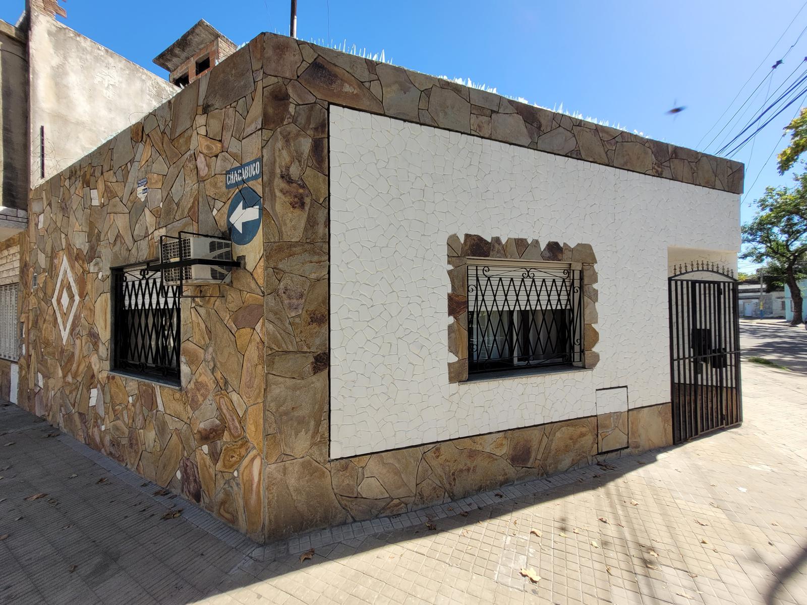 #5029281 | Venta | Casa | La Tablada (Jose Ellena Negocios Inmobiliarios)