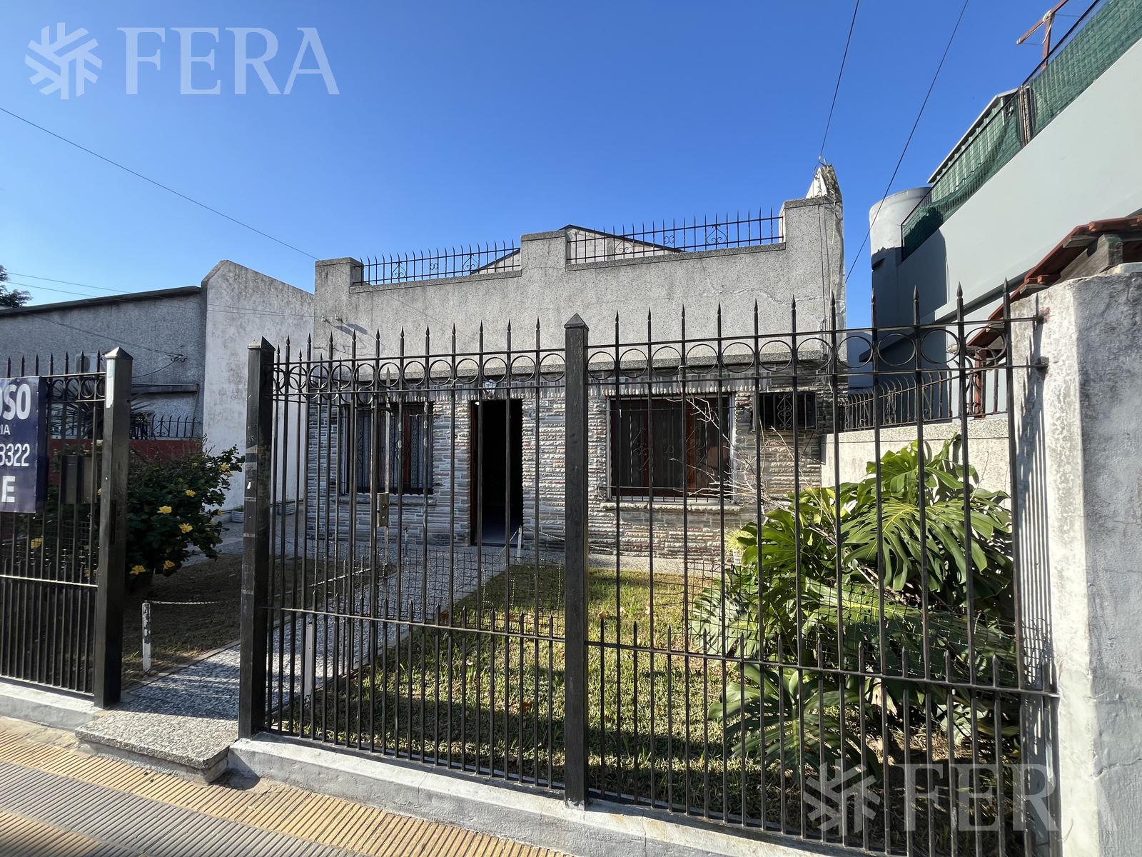 #5143743 | Venta | Casa | Sarandi (Fera y Asociados)