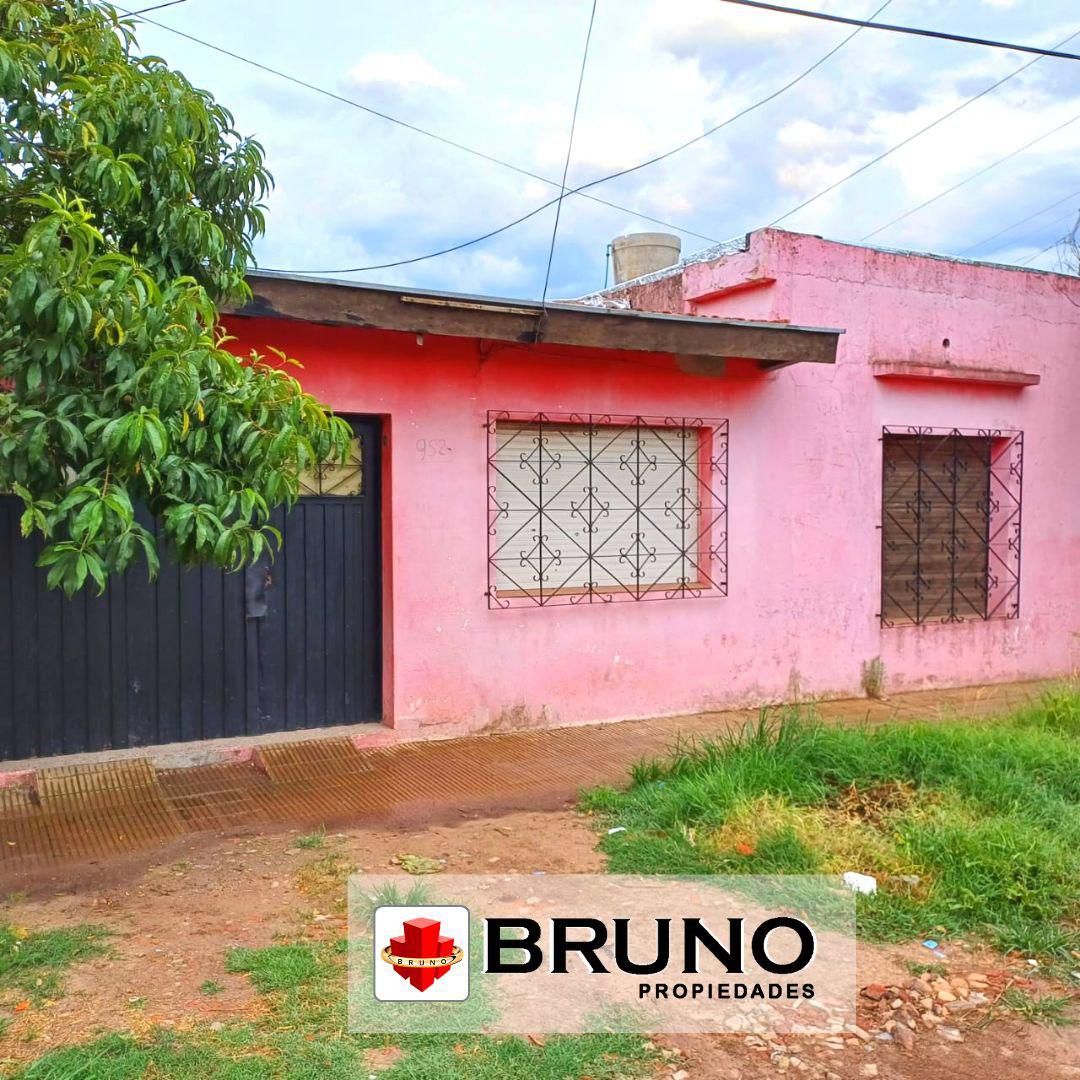 #4865633 | Venta | Casa | Parque San Martin (BRUNO PROPIEDADES)