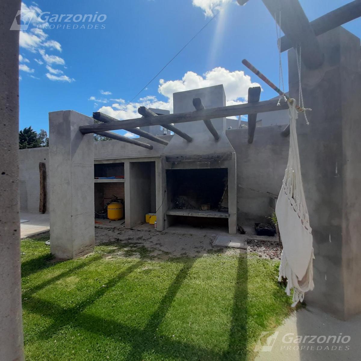 #5463942 | Venta | Casa | Trelew (Garzonio Propiedades)