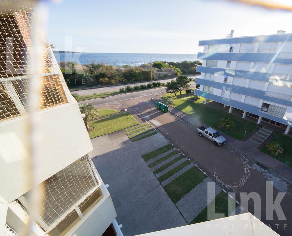 #2399819 | Venta | Departamento | Playa Mansa (Link Real State Boutique)