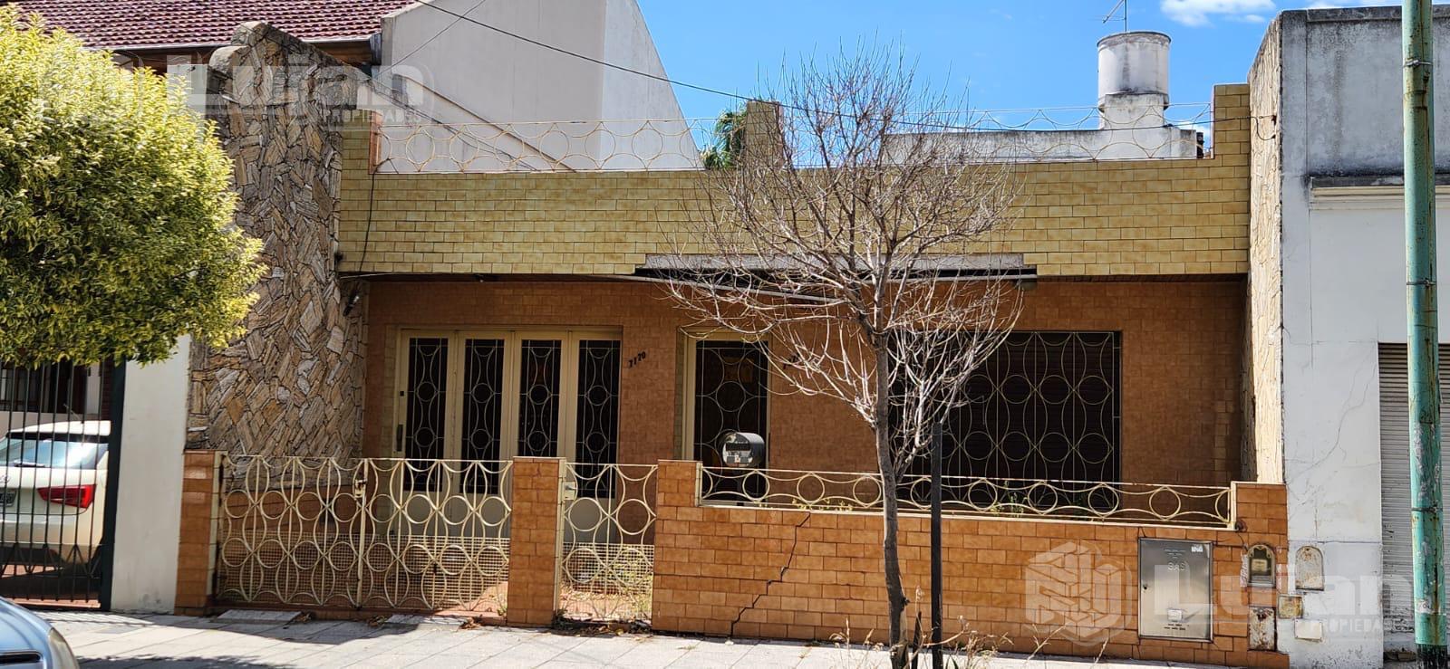 #4921003 | Venta | Casa | Mataderos (FJ Luján Propiedades)