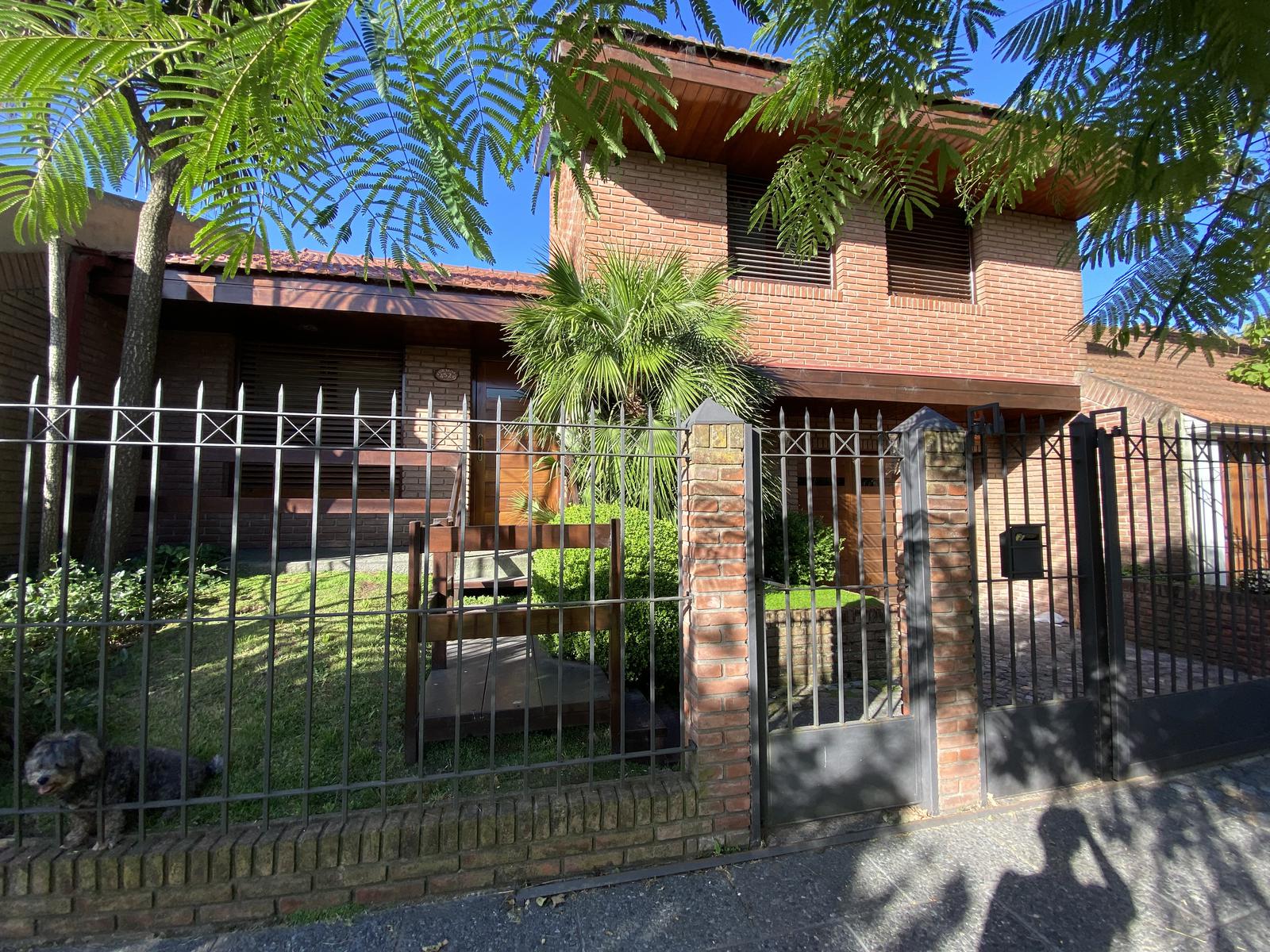 #4902218 | Venta | Casa | Santa Monica (Albanese Estudio Inmobiliario)