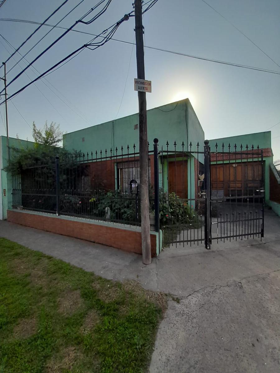 #4401947 | Venta | Casa | San Bernardo (Lujan) (Ponce Propiedades)