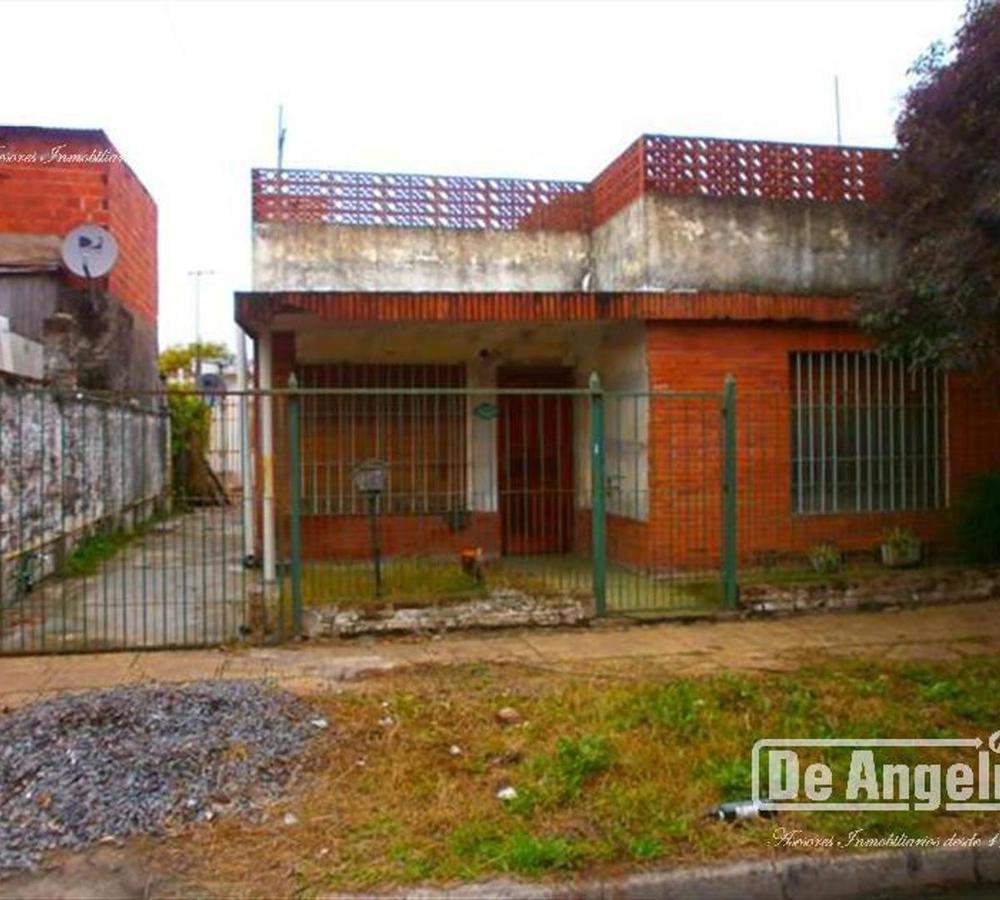 #5151697 | Venta | Casa | Moron (De Angelis Propiedades)