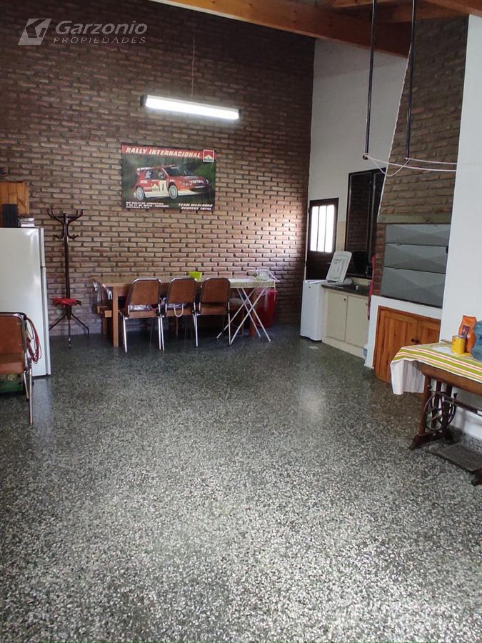 #2520591 | Venta | Casa | Trelew (Garzonio Propiedades)