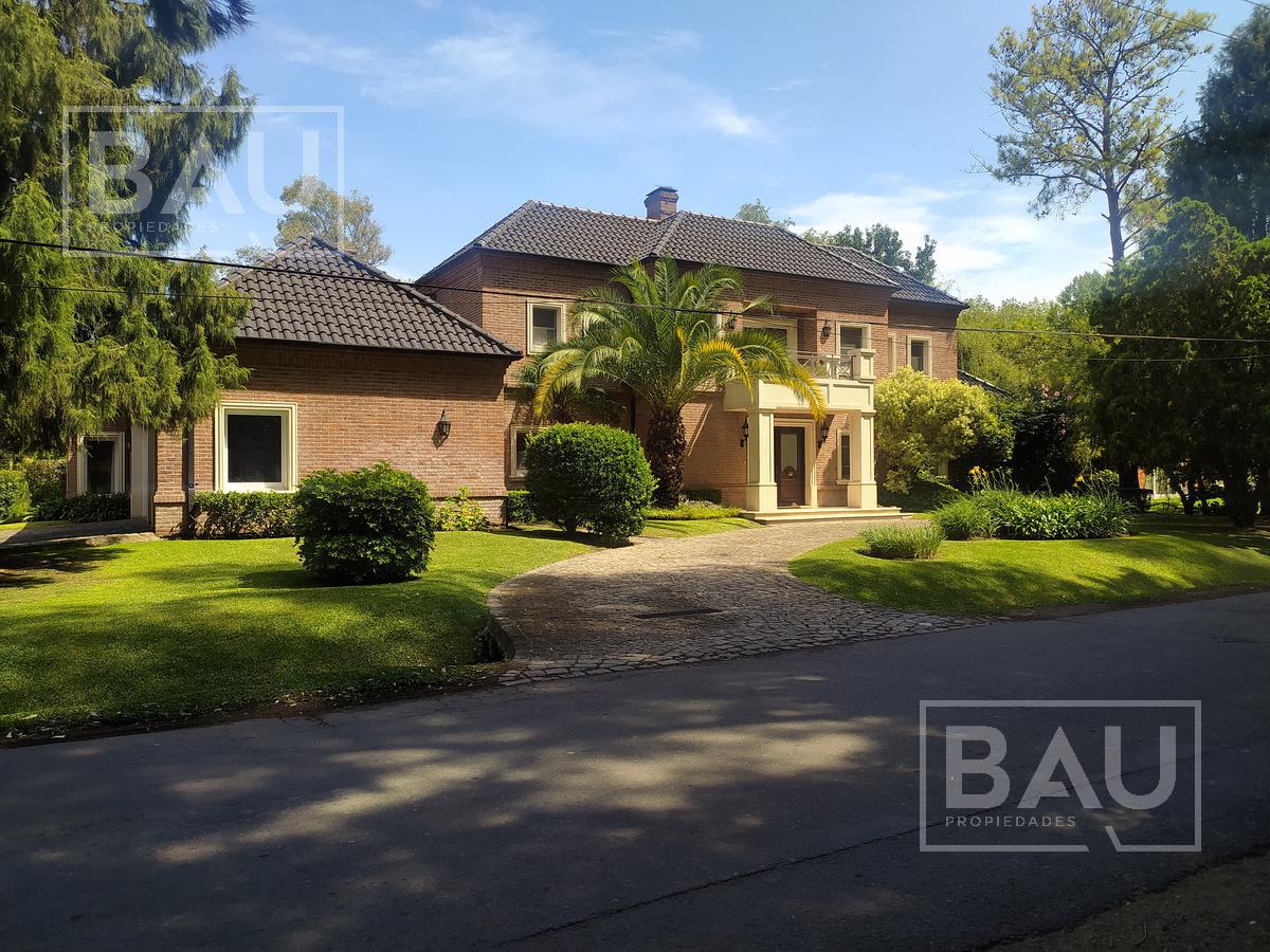 #2429249 | Venta | Casa | San Diego Country Club (Cristian Bau)