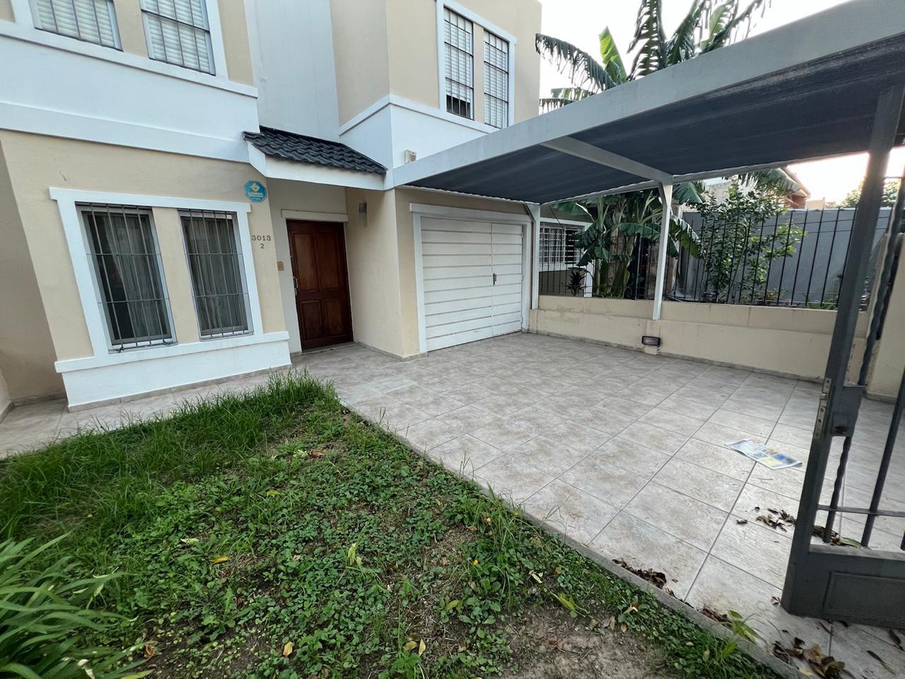 #5025628 | Venta | Casa | Poeta Lugones (DOMUS PROPIEDADES)