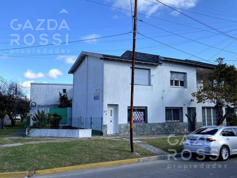 #2036119 | Sale | House | Llavallol (Gazda Rossi Propiedades)