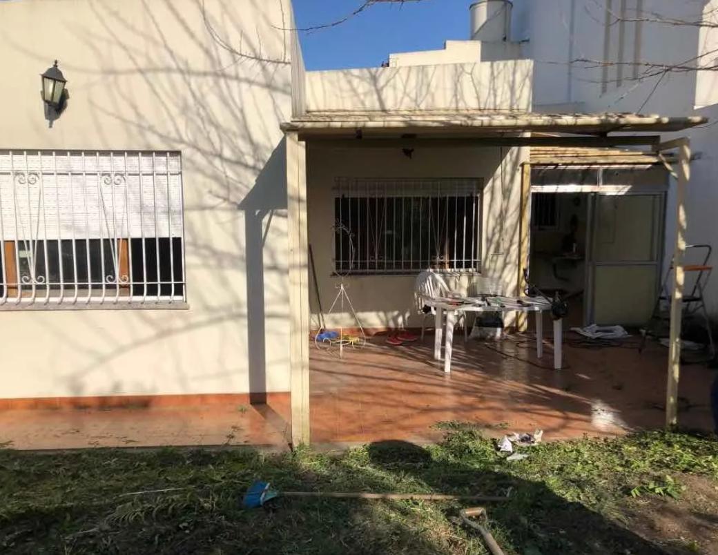 #1202427 | Venta | Casa | La Plata (Estudio Yacoub)