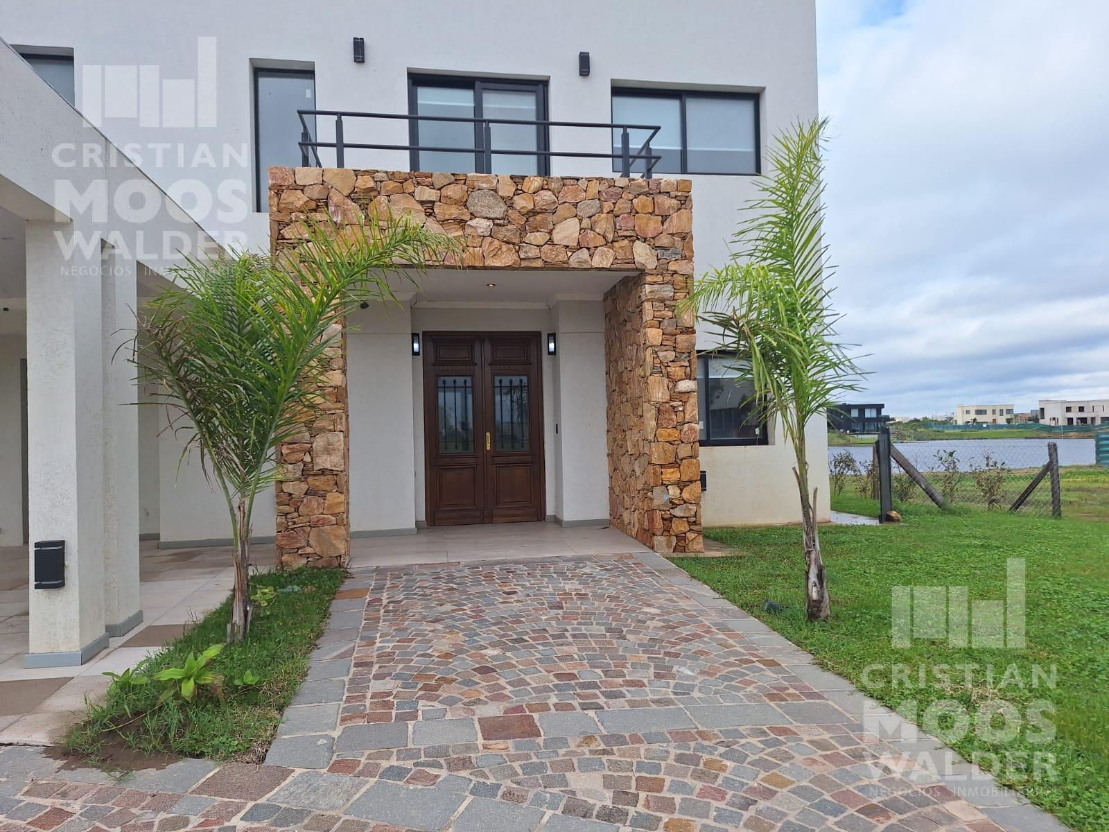 #5449244 | Venta | Casa | Puertos del Lago (Cristian Mooswalder Propiedades)