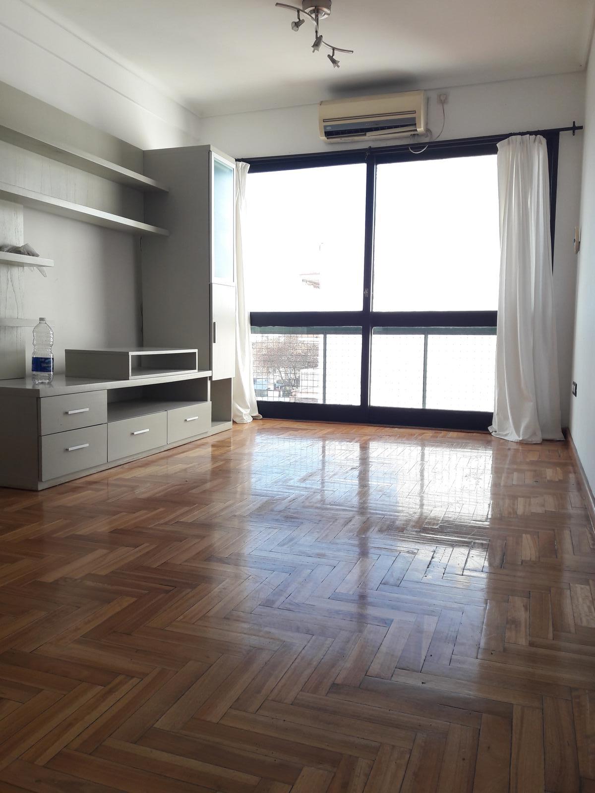 #5173614 | Rental | Apartment | Vicente Lopez Vias / Maipu (Renato Propiedades)