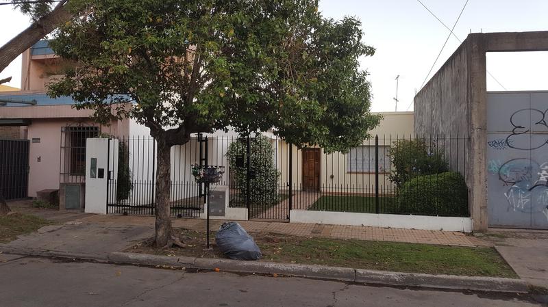 #4540134 | Sale | House | Llavallol (Giorgis Y Cía)