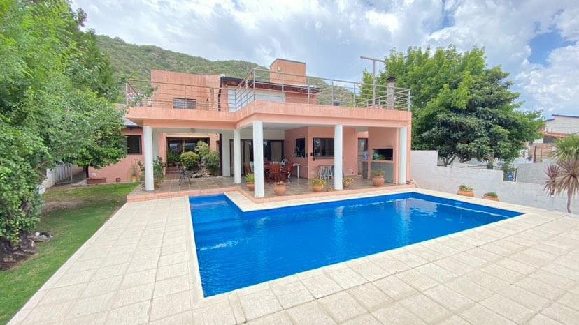 #4661625 | Venta | Casa | La Cuesta Villa Residencial (MV PROPIEDADES Servicios Inmobiliarios & Arquitectura)