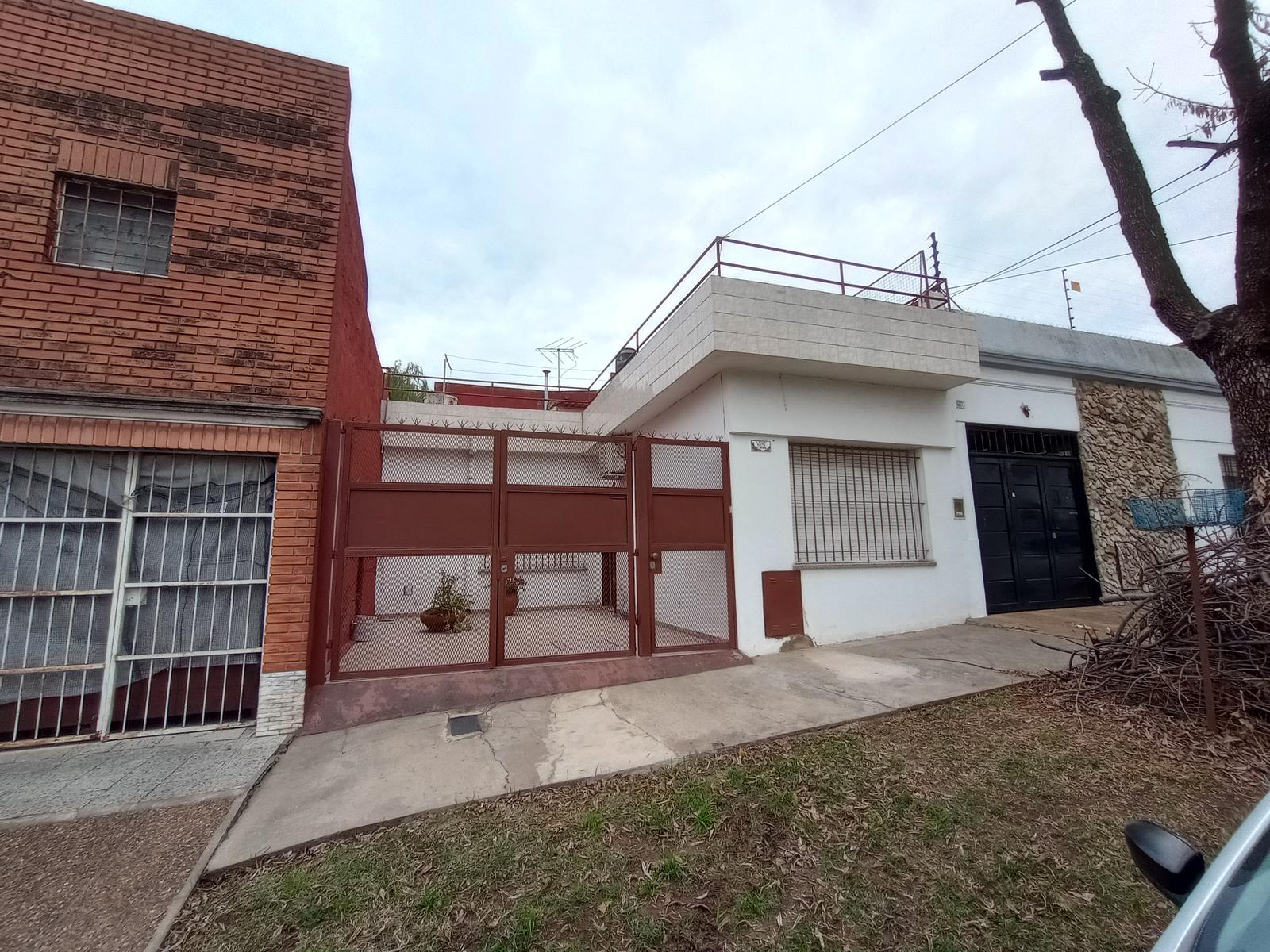 #4182763 | Venta | PH | Jose Leon Suarez (Eduardo Rea de Falco Bienes Raices )