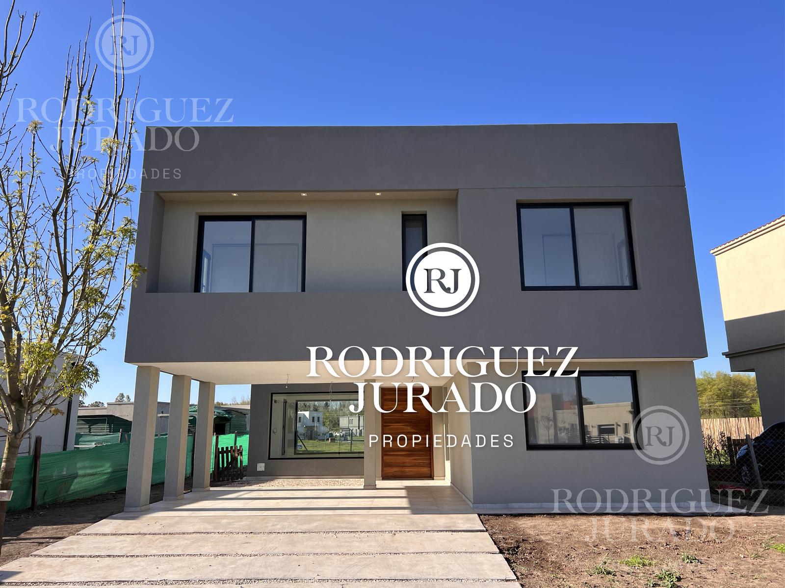 #2552798 | Venta | Casa | Santo Tomas (Rodriguez Jurado Propiedades)