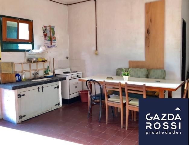 #520596 | Venta | Casa | Jose Marmol (Gazda Rossi Propiedades)