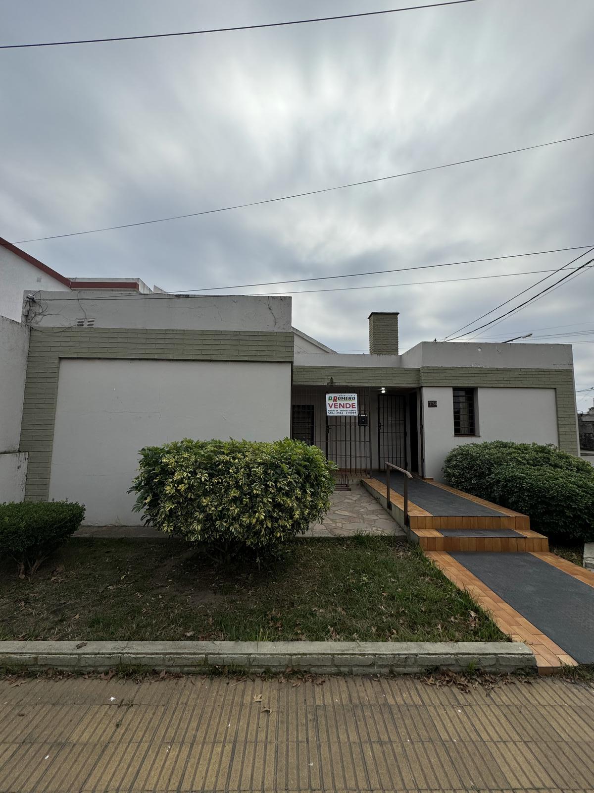 #5235266 | Venta | Casa | Venado Tuerto (Inmobiliaria Romero)