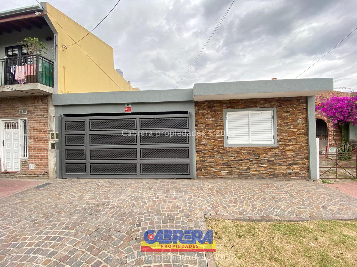 #3305361 | Venta | Casa | Banfield (Cabrera Propiedades)