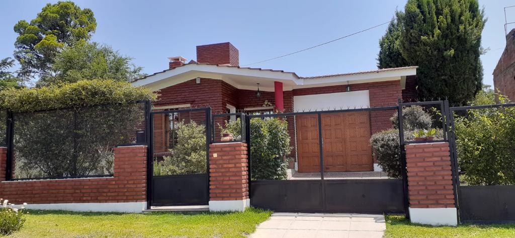 #4202424 | Venta | Casa | La Falda (Sión inmobiliaria )