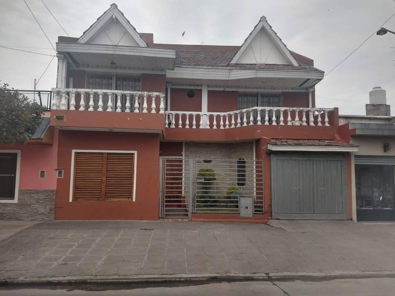 #1579459 | Venta | Casa | Gregorio De Laferrere (Ferreyra Operaciones Inmobiliarias)