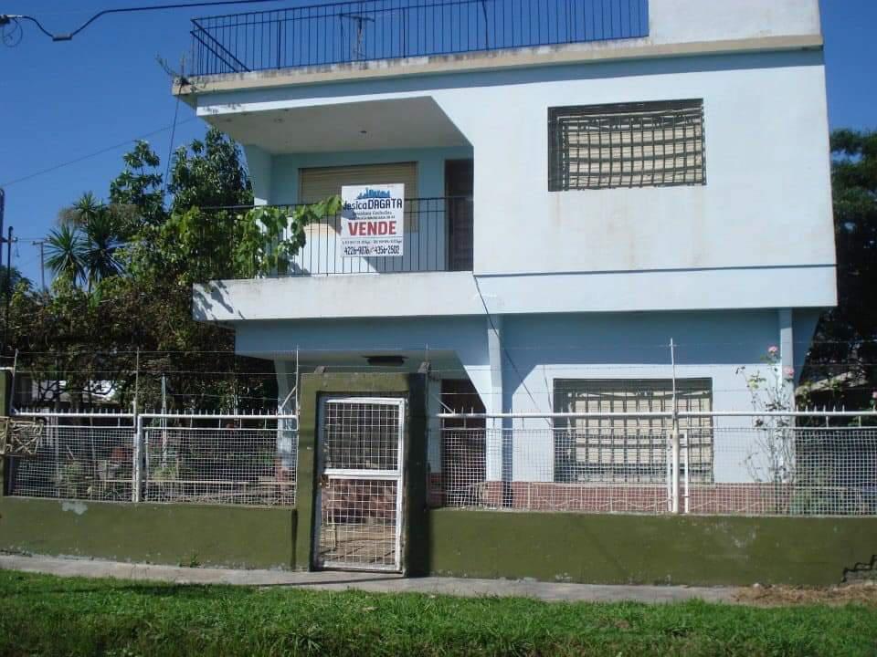 #5075300 | Venta | Casa | Berazategui (Jesica Dagata Inmobiliaria)