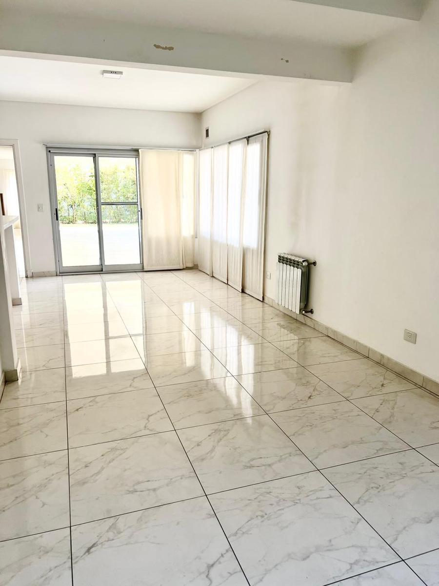 #4924673 | Rental | House | Albanueva (Galli)