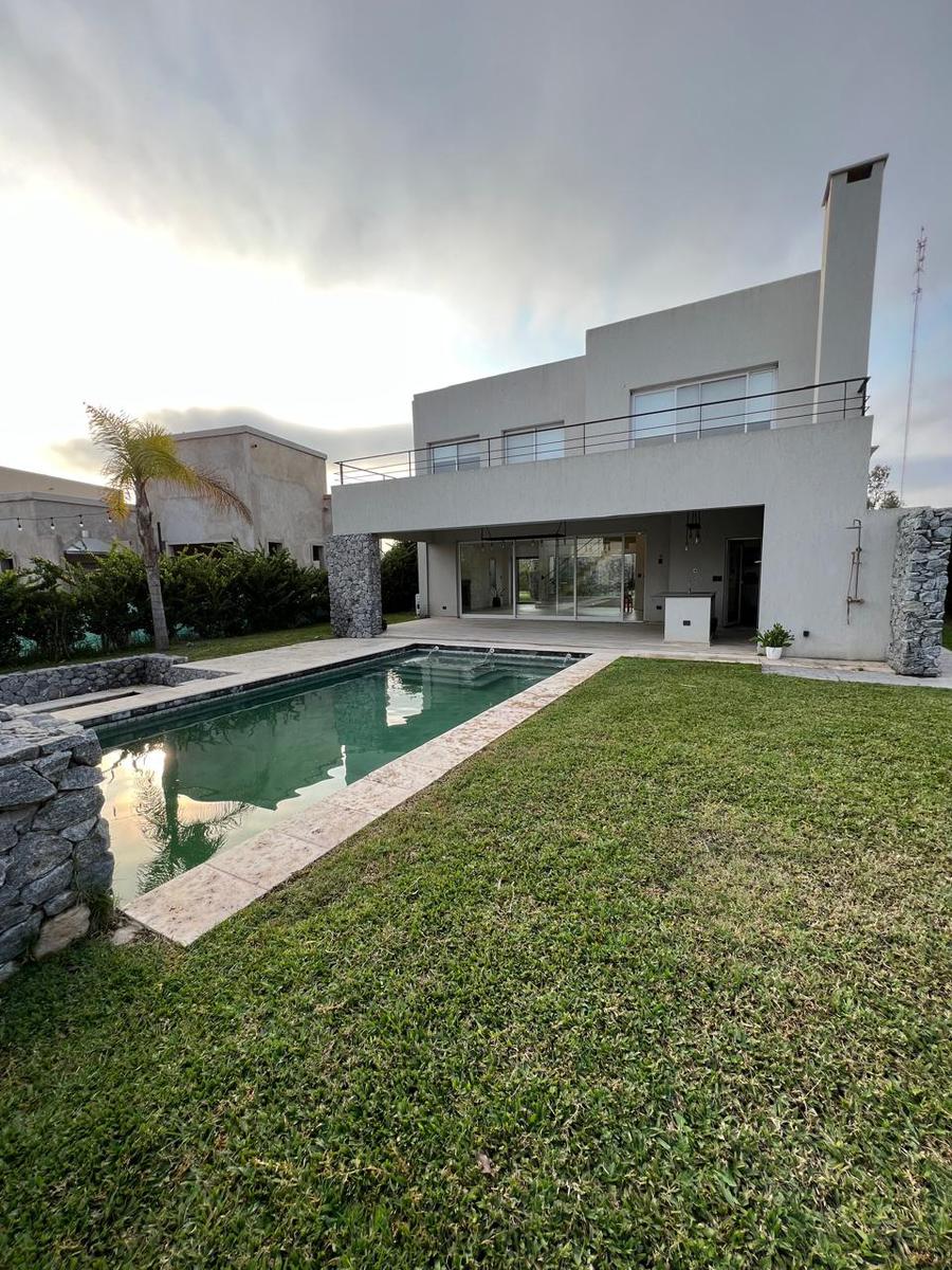 #5234778 | Sale | House | Santa Emilia (GET PROPIEDADES)