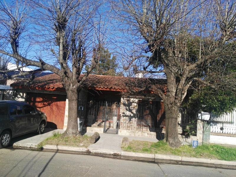 #5196887 | Venta | Casa | Quilmes Oeste (Estudio Yacoub)