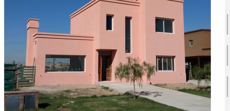 #1579738 | Venta | Casa | San Gabriel (Grondona y Asociados)