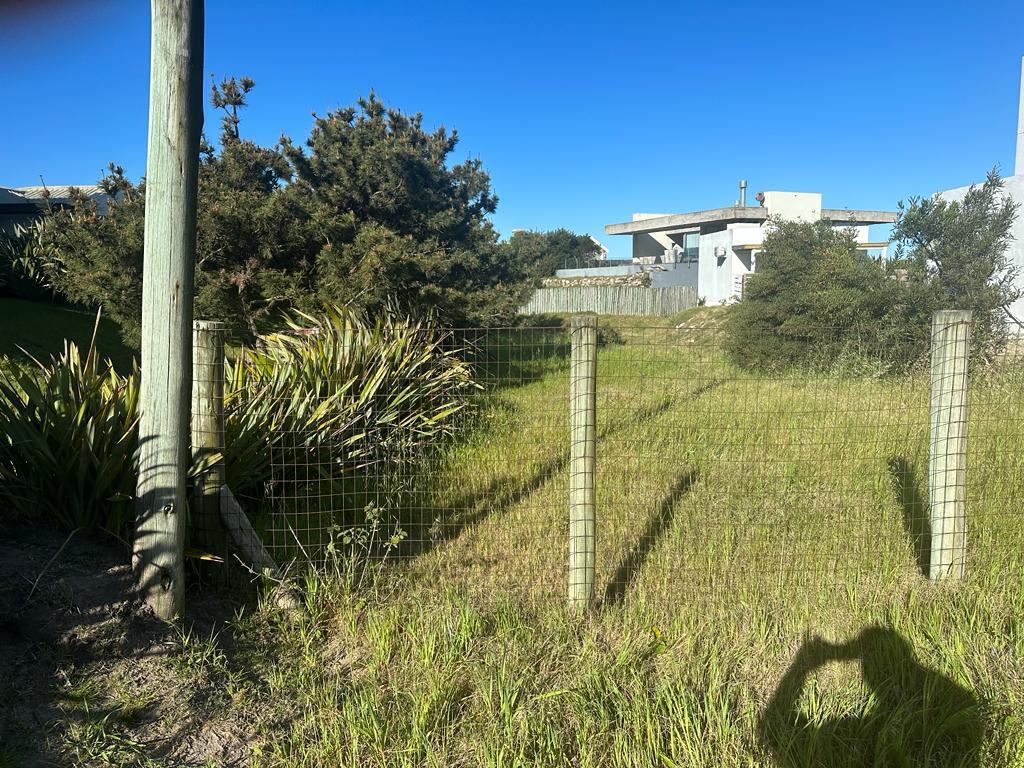 #4676232 | Venta | Lote | Playa Brava (Demichelis Biasoni)