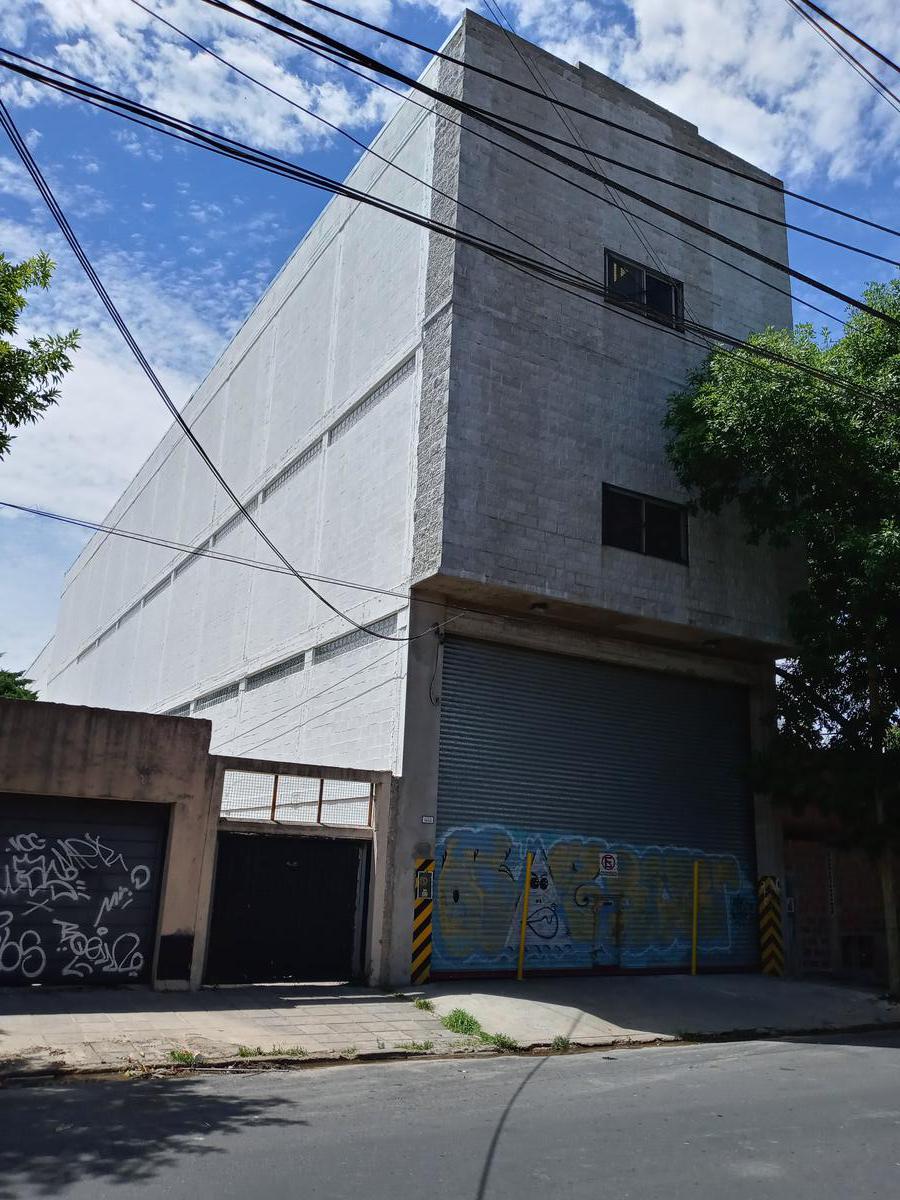 #1816923 | Sale | Warehouse | General San Martin (Rubica Inmobiliaria S.A.)