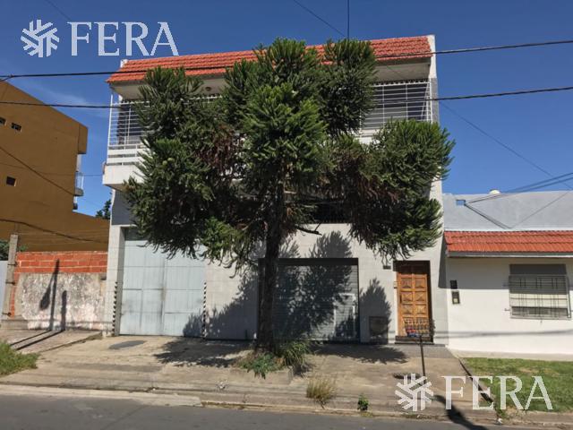 #4868044 | Venta | Casa | Wilde (Fera y Asociados)