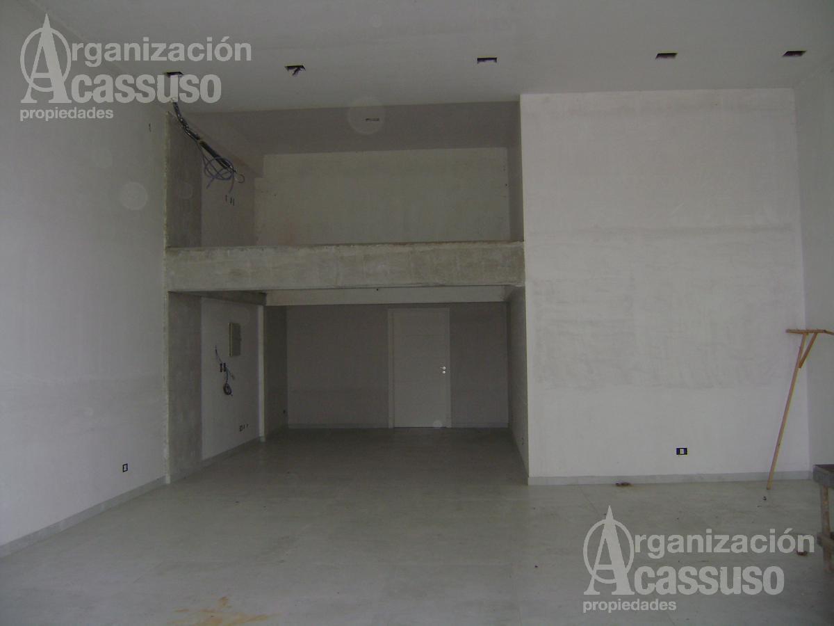 #5026871 | Alquiler | Local | Martinez Libertador / Rio (Organización Acassuso - Casa Central)