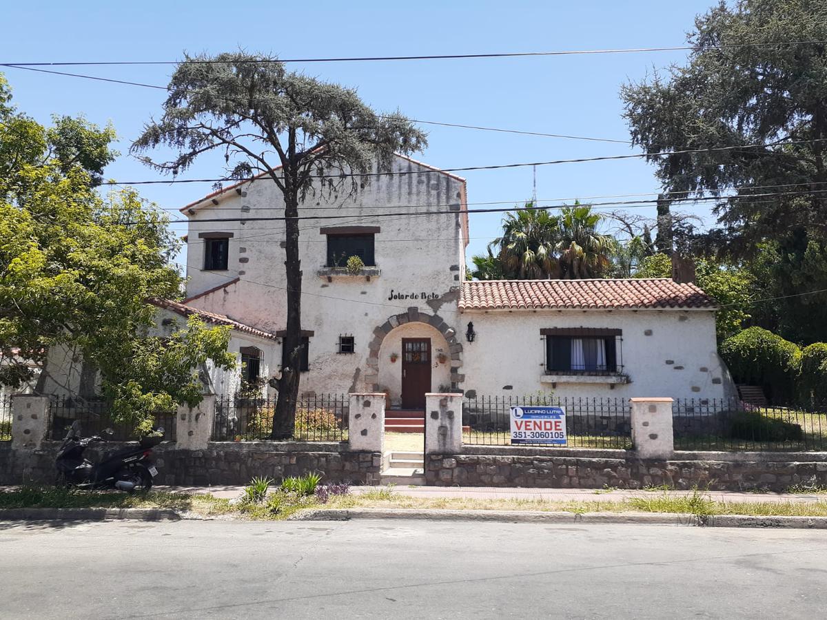 #4382177 | Venta | Casa | Palermo Bajo (Luciano Lutri Inmuebles)